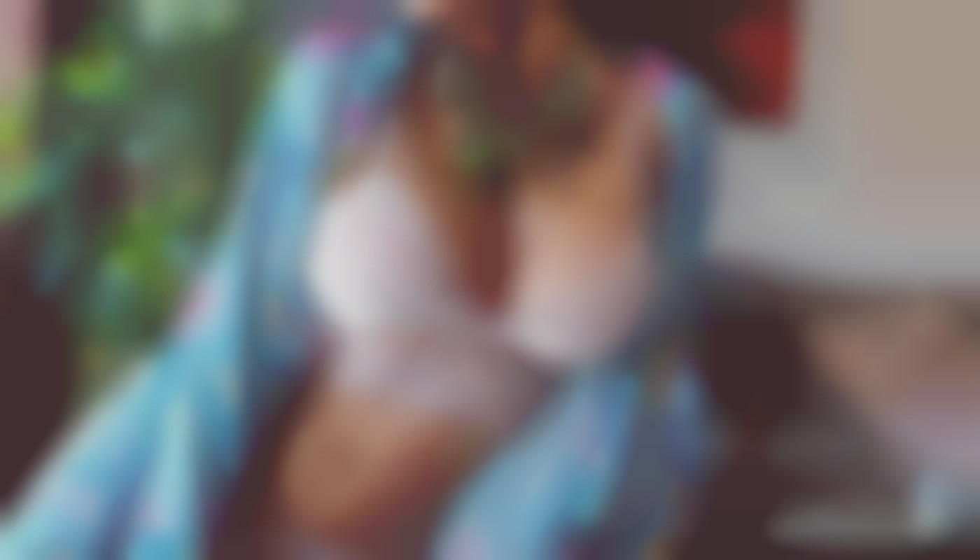 Exploring The Allure Of Real-time Interactions With Online Companions